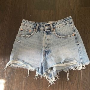 Zara light wash high waisted shorts